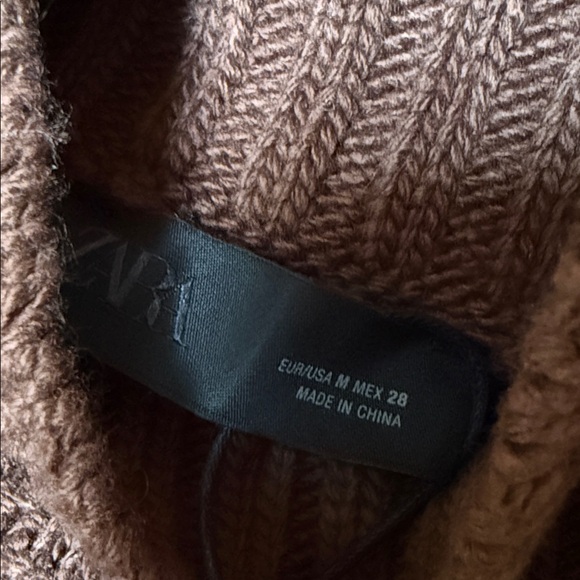 ZARA oversized wool blend wide sleeve knit sweater - Picture 6 of 7